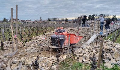 Création de muret en pierres vers Lacrost