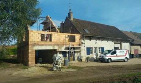 Construction d'extension de maison vers Tournus