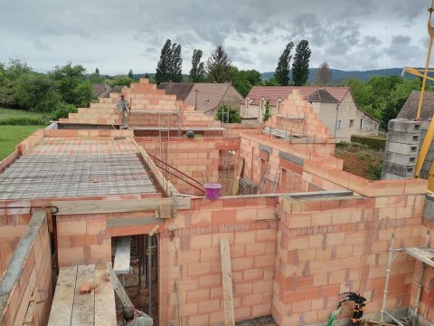 Entreprise de maçonnerie pour la construction de maison individuelle à Tournus