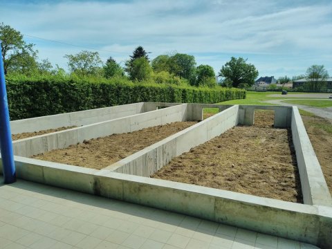 Réalisation d'un soubassement béton pour pose de bungalows pour la ville de Mâcon