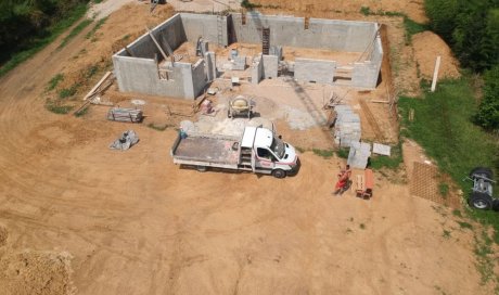 Création d'une maison individuelle sur deux niveaux à Lacrost.